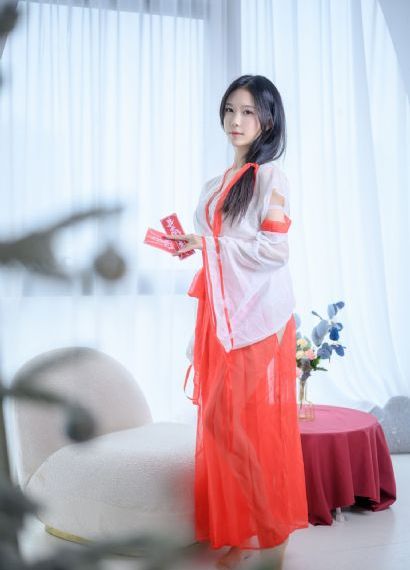 强制侵犯女教师hd