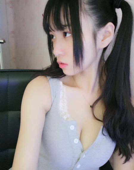 少妇荡乳情欲办公室3韩国