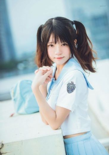 年轻女教师韩国