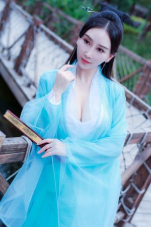 妈妈的闺蜜在线