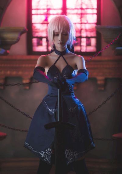 美里麻衣