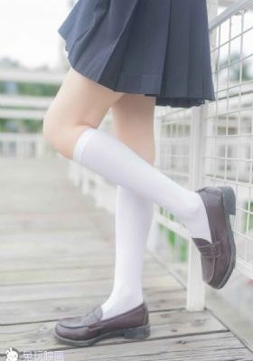 小肚子鼓起按h宫交