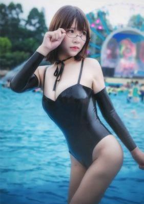 法国《性迷宫》在线观看