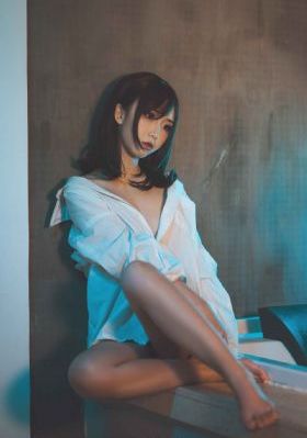 日剧为了丈夫升职的妻子
